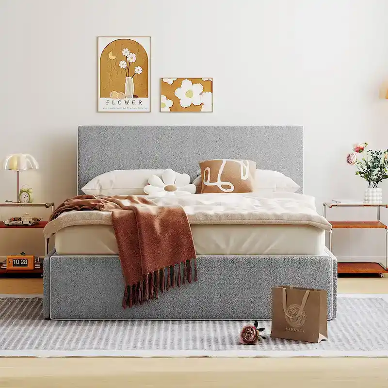 Upholstered Platform Bed with 4 Drawers and Golden Edge