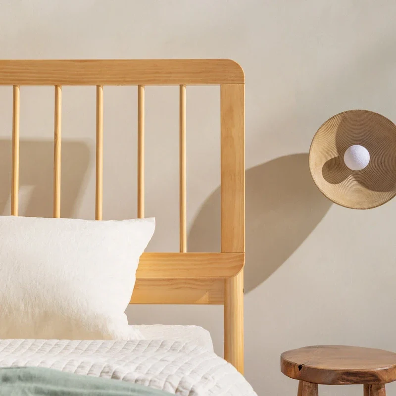 Queen Solid Wood Spindle Bed Frame with Pine Legs – Caramel / Natural Pine / Black, for 1–2 People