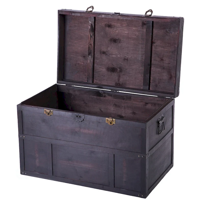 Old Cedar Style Large Chest