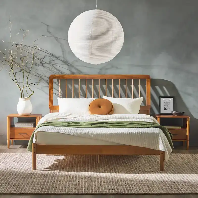 Queen Solid Wood Spindle Bed Frame with Pine Legs – Caramel / Natural Pine / Black, for 1–2 People