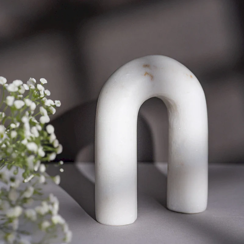 Sm. White Marble Arch Figurine