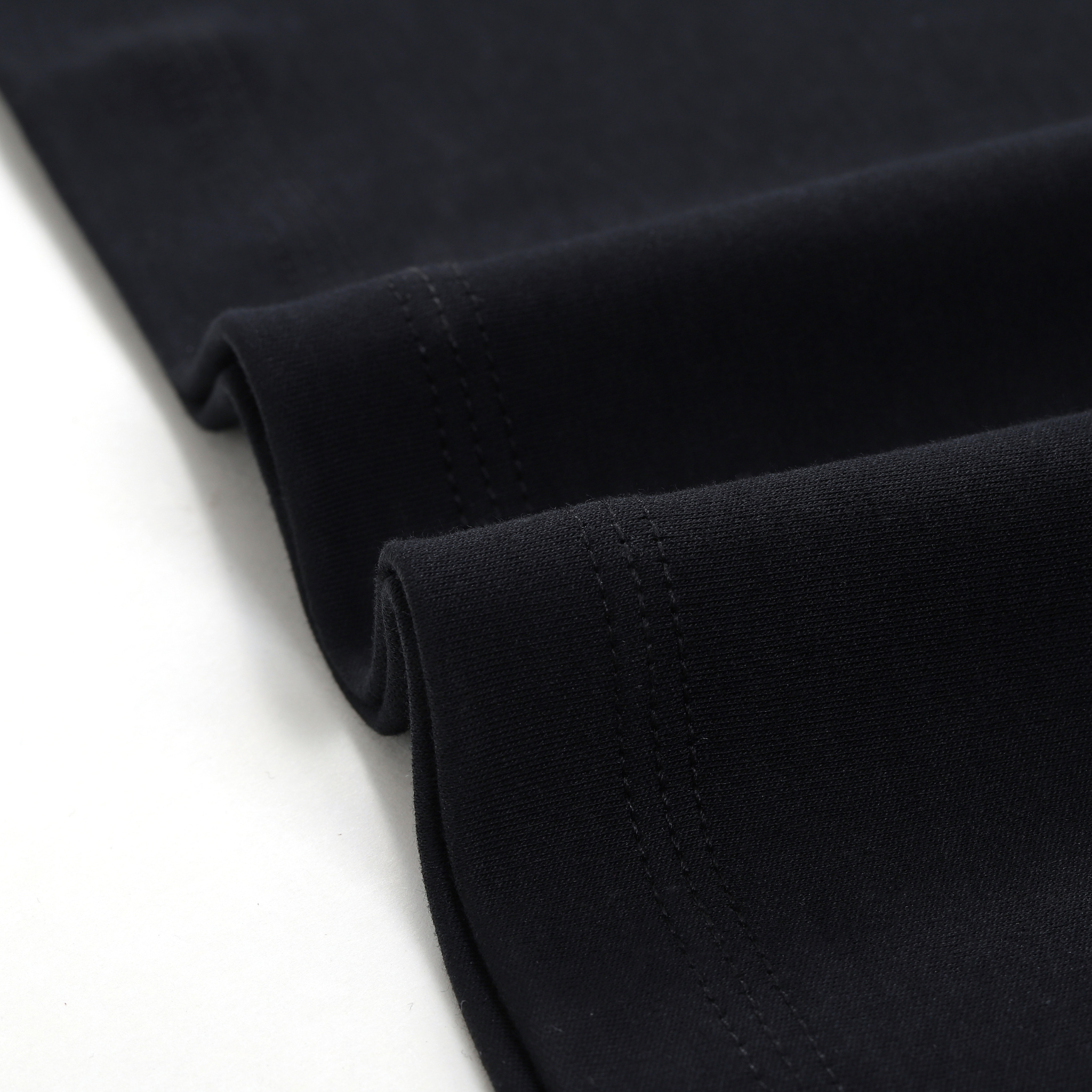 Stain-proof Crew Neck Black Short Sleeve Tee